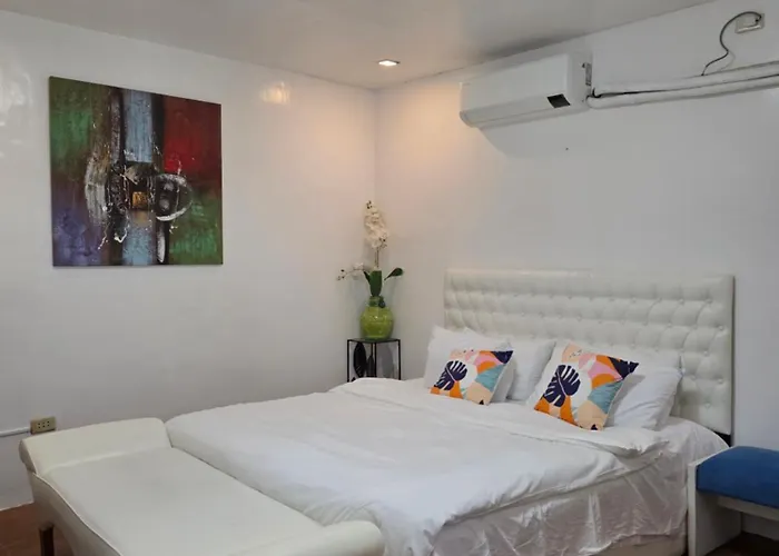 Elegant Unit With Kitchen, Afterwork Staycation 7pm Checkin Aparthotel *